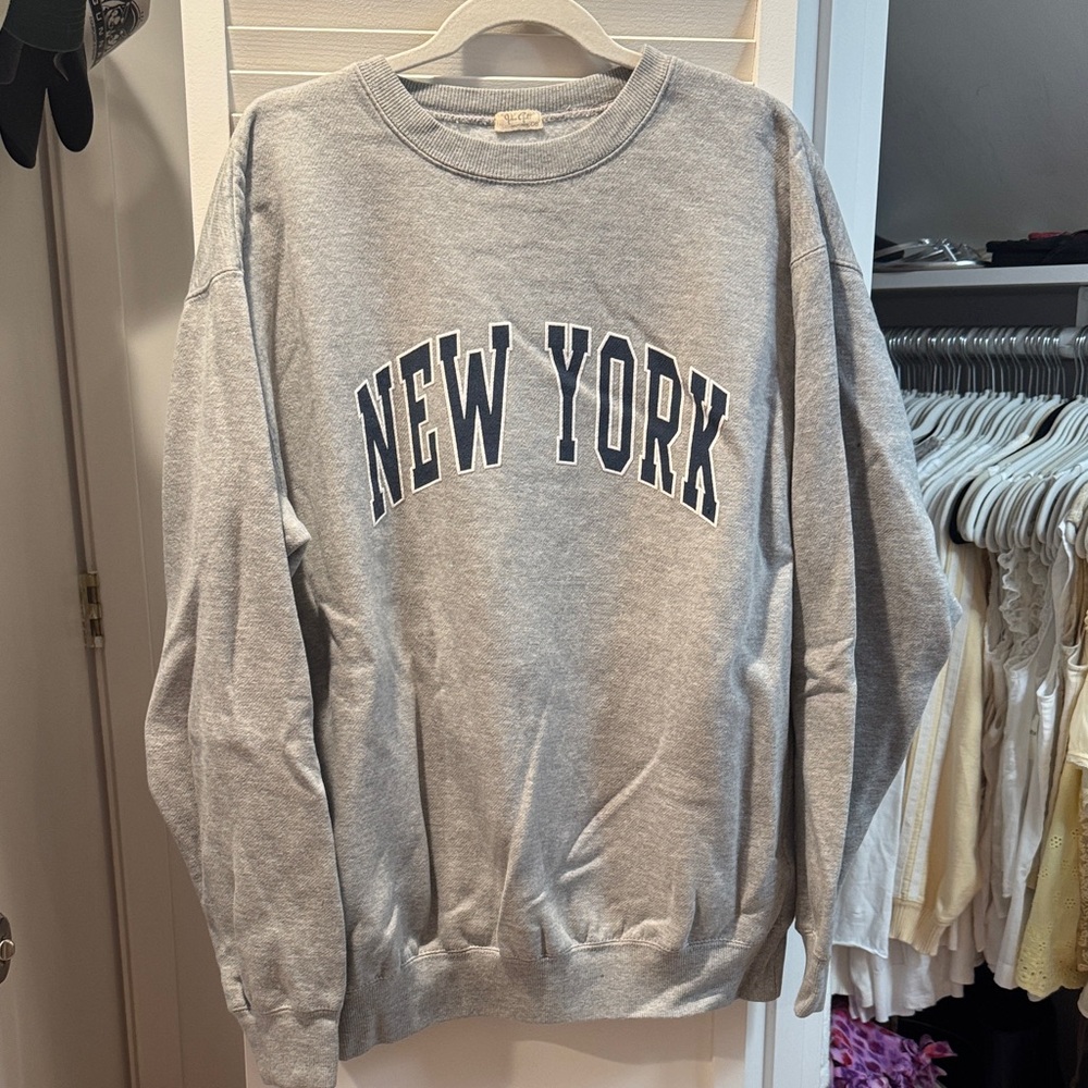 Brandy Melville Gray New York Crewneck Sweater